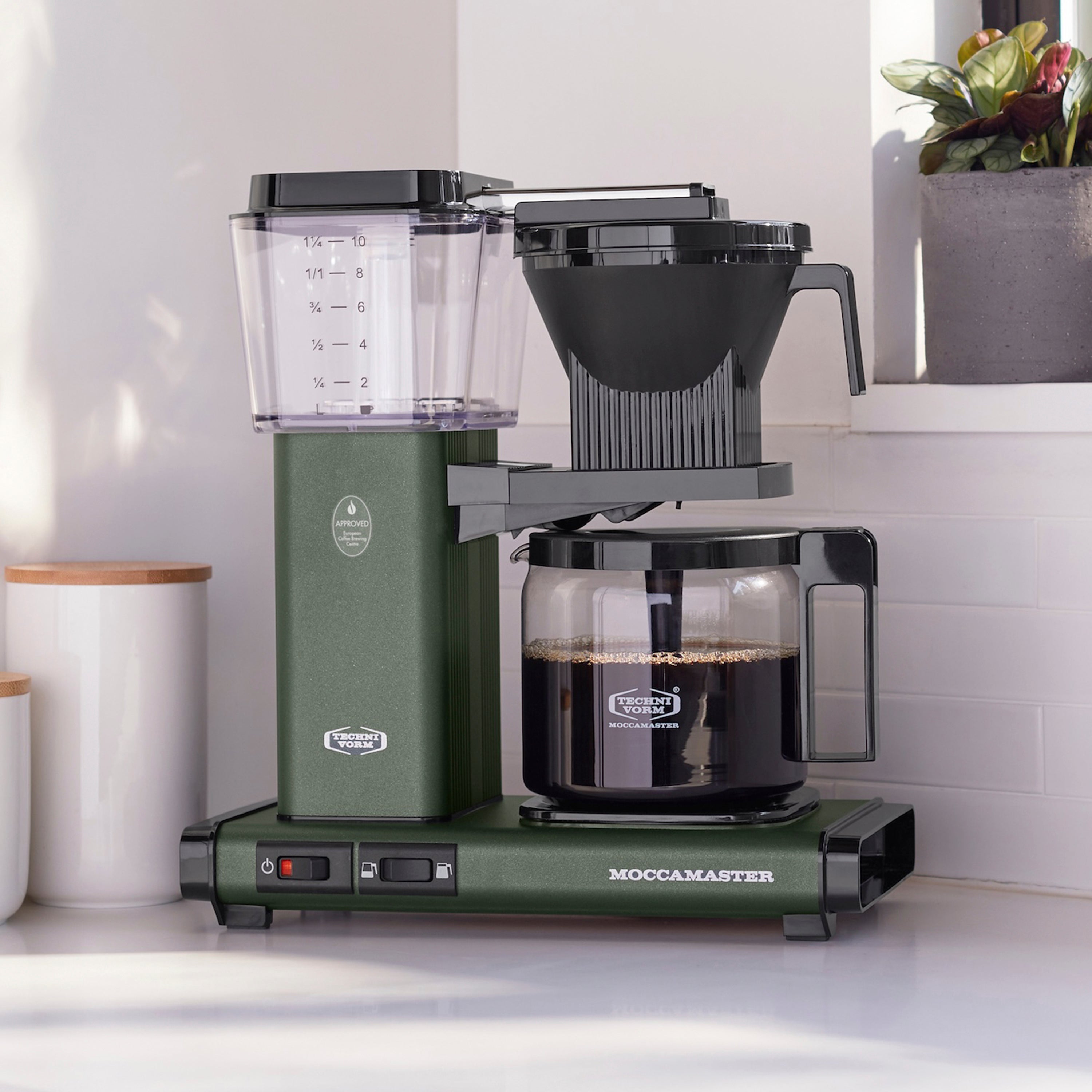 Moccamaster KBGV Coffee Maker – SCA/ECBC Certified Filter Brewer